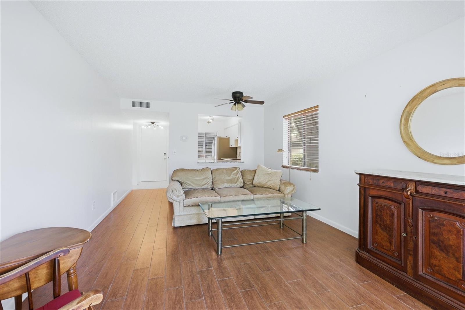 Image 7 of 25 For 4528 Longwater  35