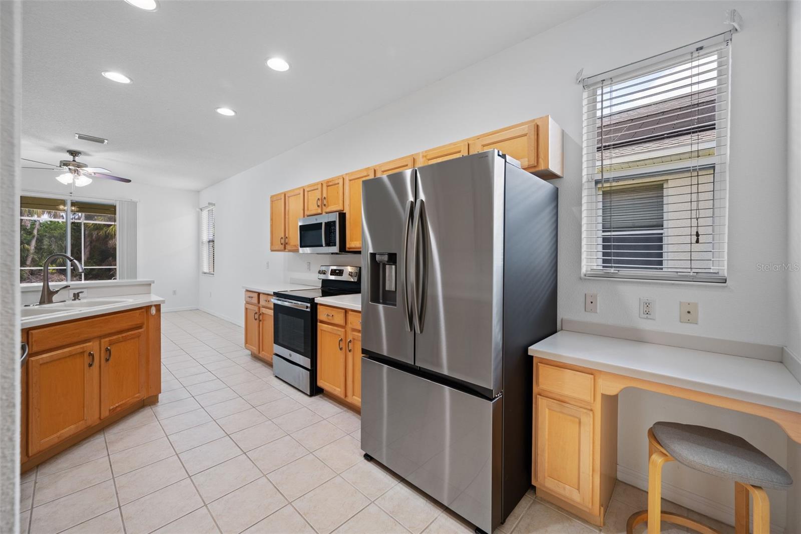 Image 24 of 78 For 5806 New Paris Way