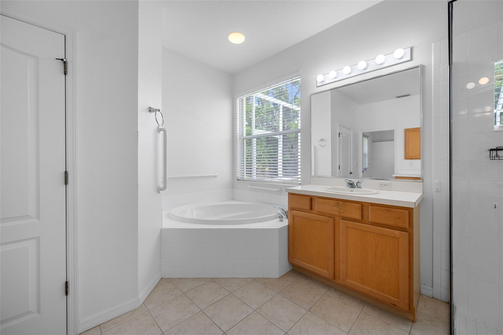 Image 35 of 78 For 5806 New Paris Way