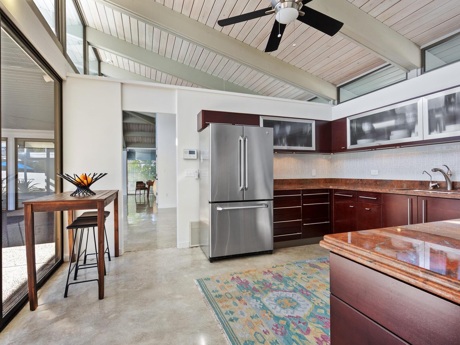 Image 13 of 71 For 820 Whitfield Avenue