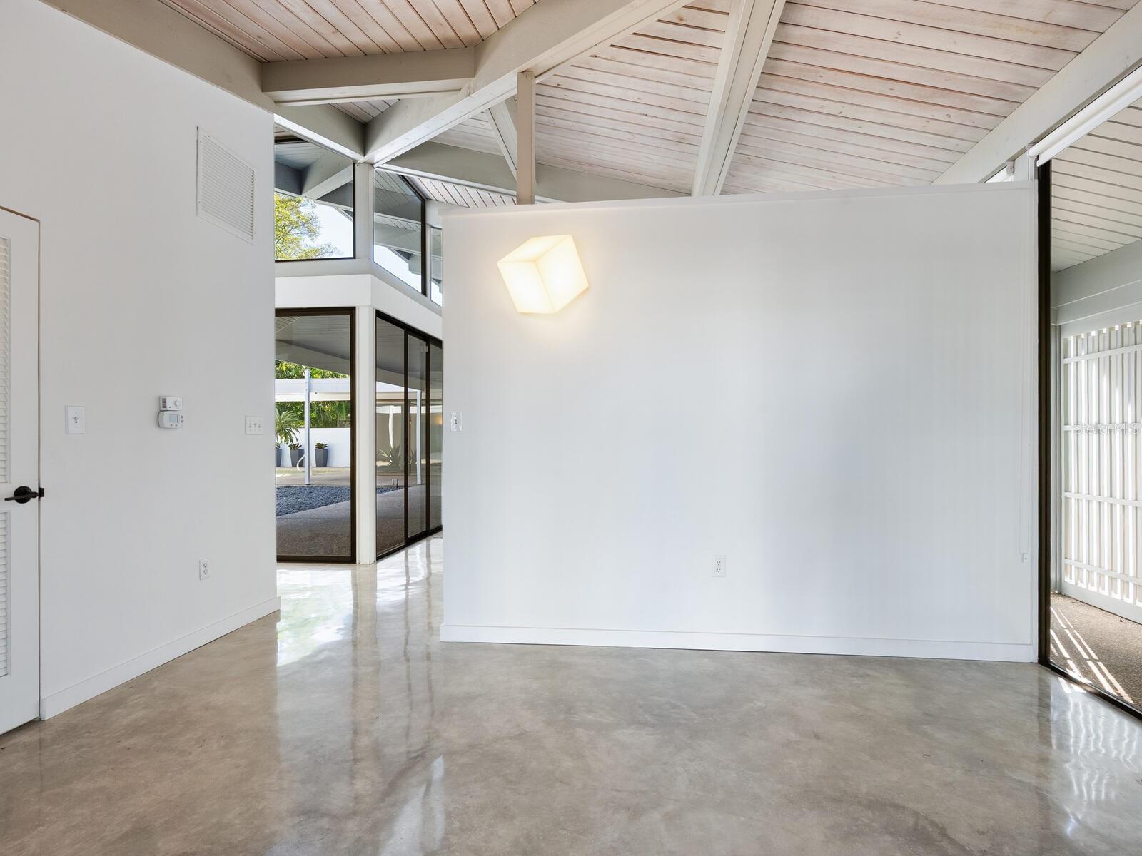 Image 4 of 71 For 820 Whitfield Avenue