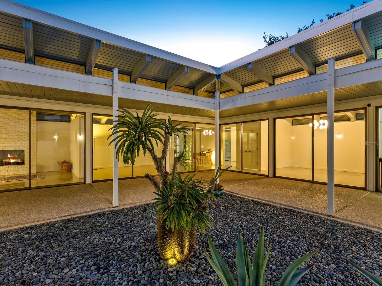 Image 50 of 71 For 820 Whitfield Avenue