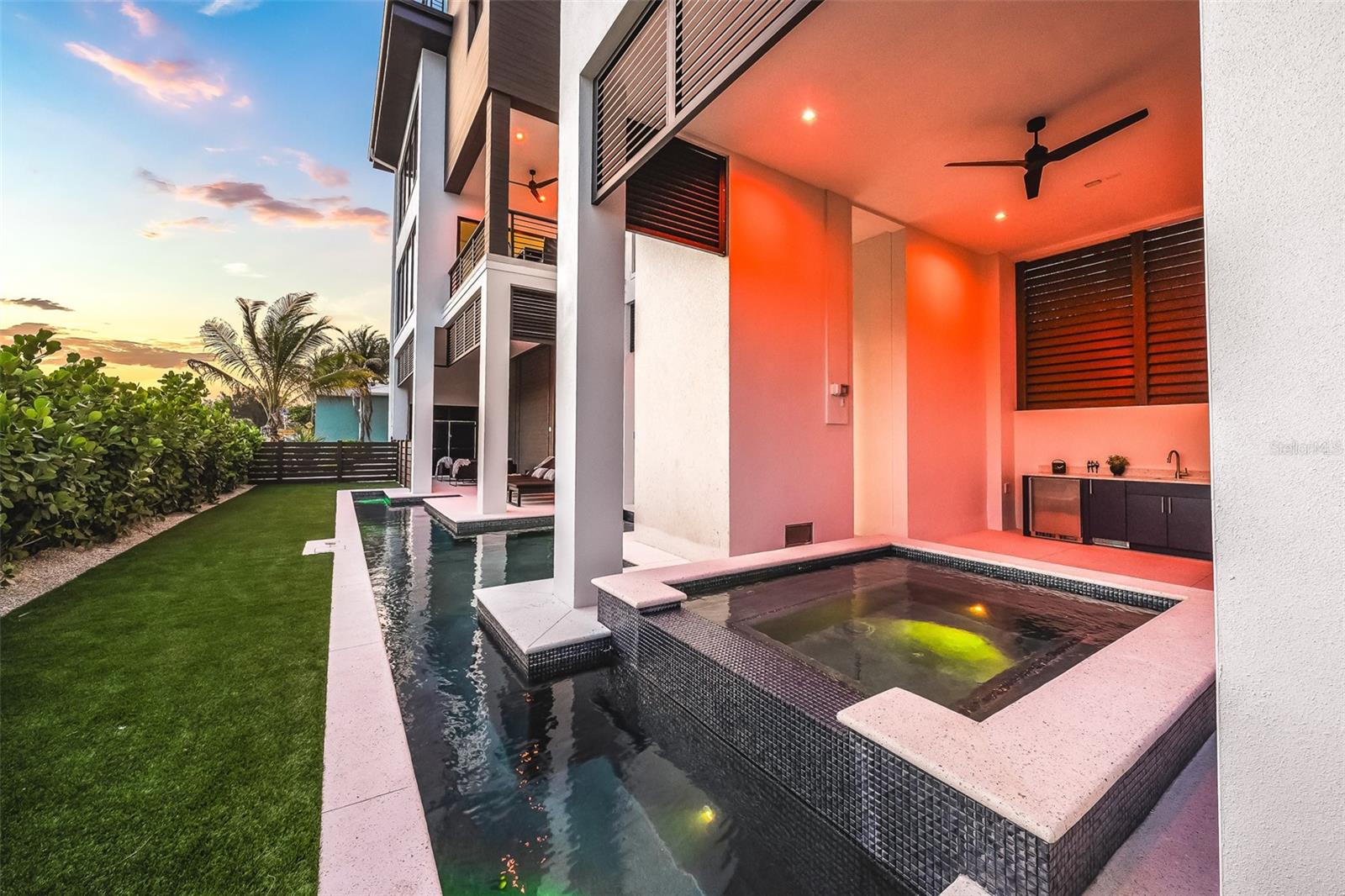 Image 68 of 74 For 101 7th Street S