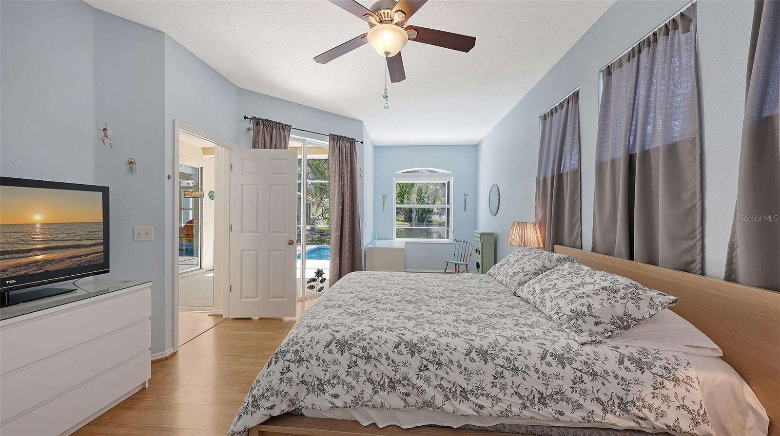 Image 24 of 55 For 12228 Winding Woods Way