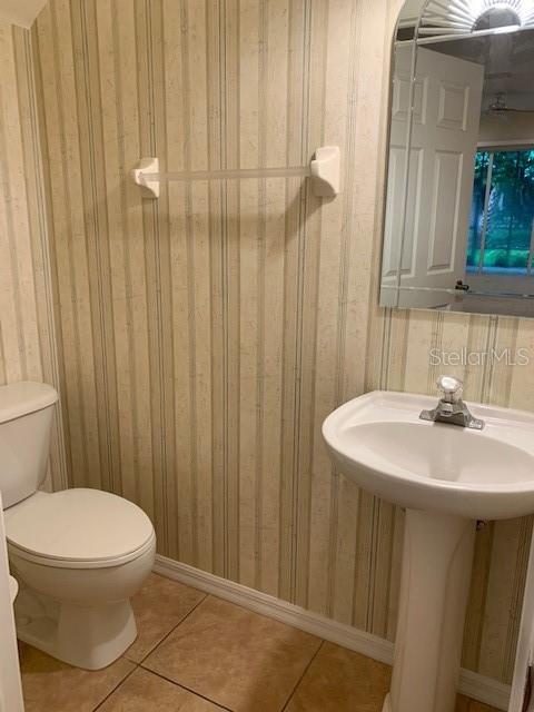 Image 22 of 35 For 3625 Square West Lane 4