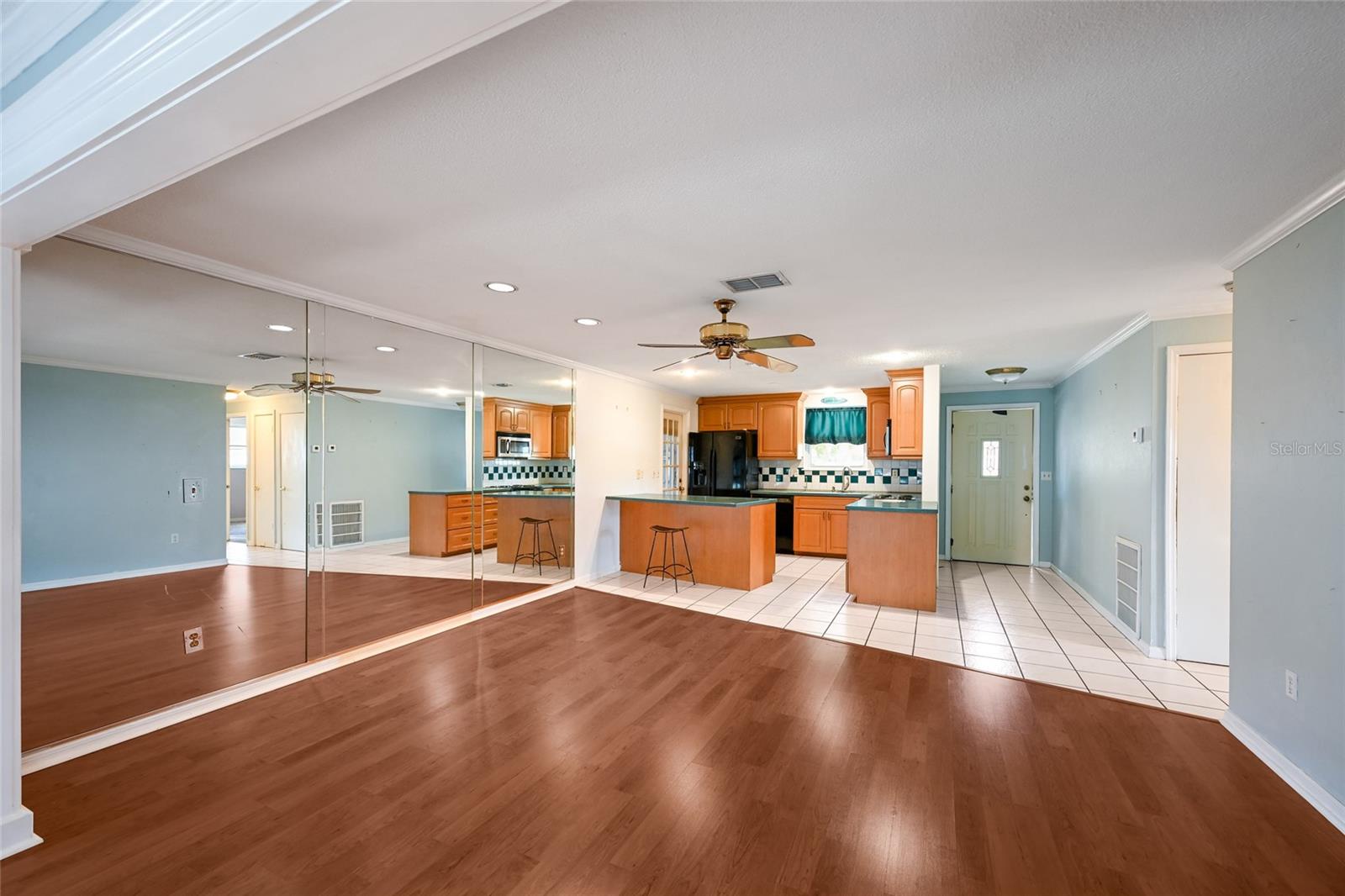 Image 3 of 20 For 4228 Tern Street