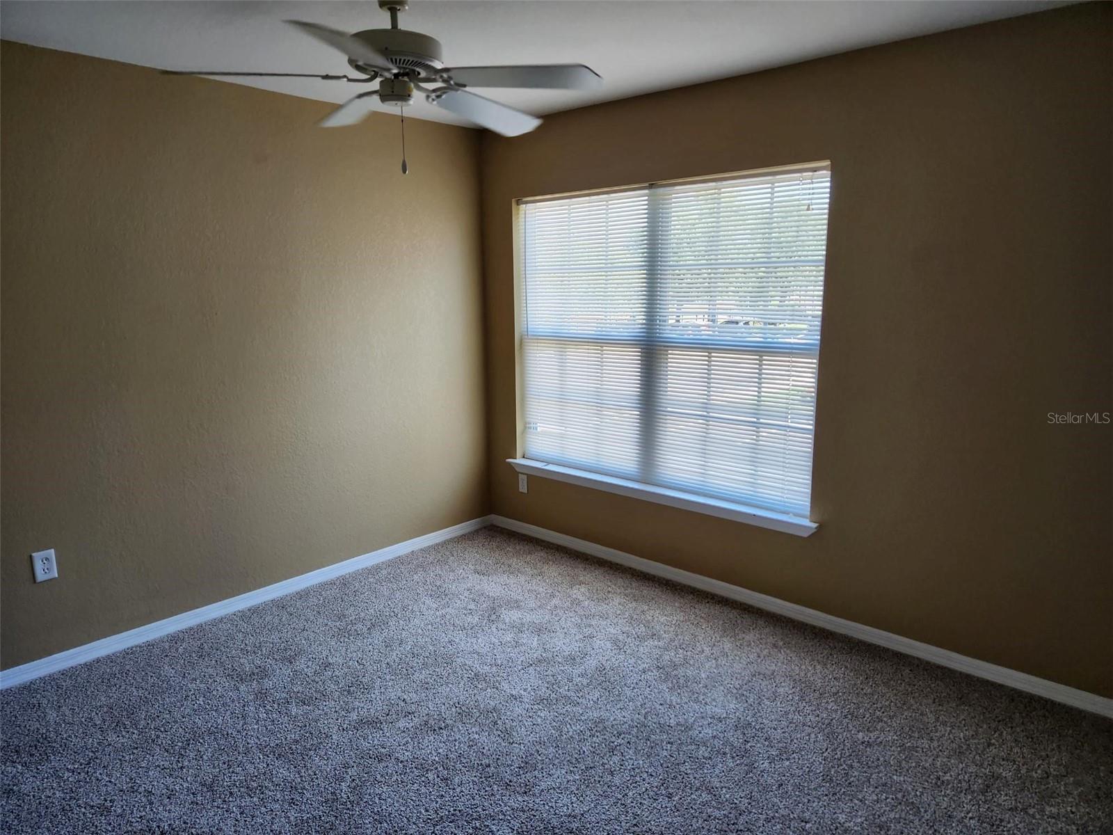 Image 6 of 9 For 5611 Bidwell Parkway # 205