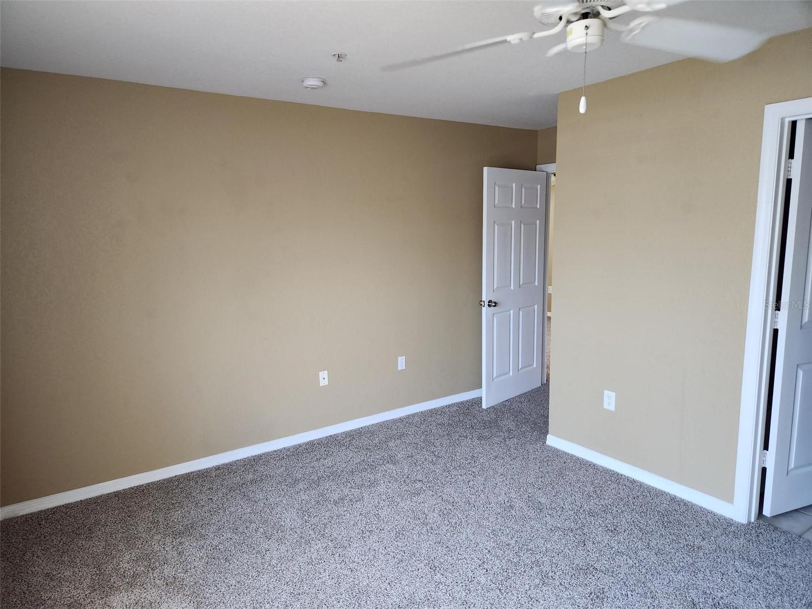 Image 7 of 9 For 5611 Bidwell Parkway # 205