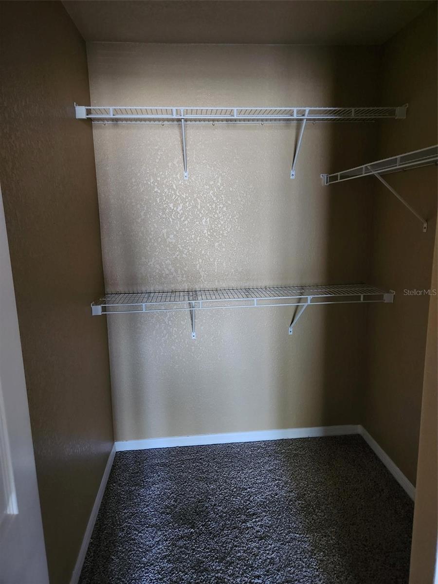 Image 8 of 9 For 5611 Bidwell Parkway # 205