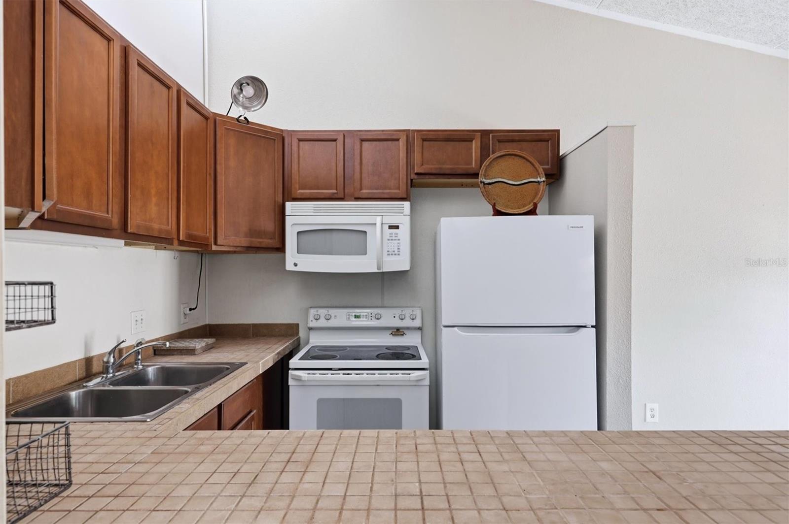 Image 18 of 33 For 500 Jefferson Avenue # 1