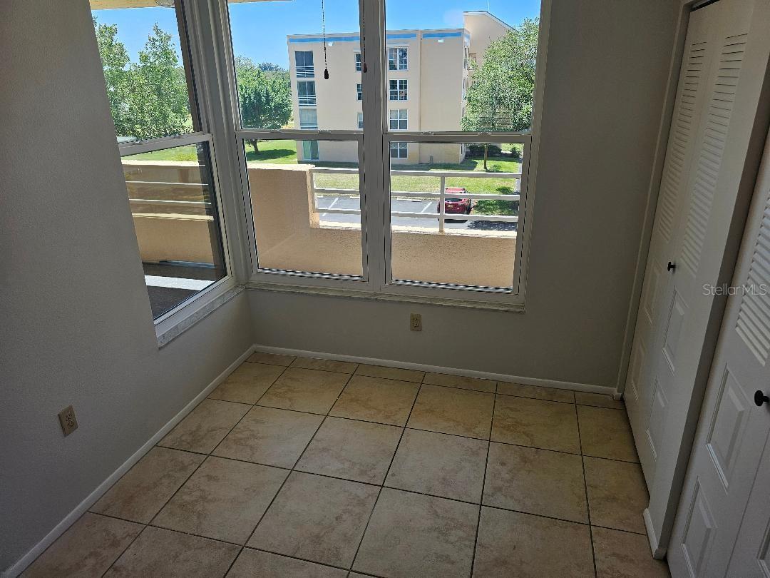 Image 7 of 26 For 4410 Fairways Boulevard 206