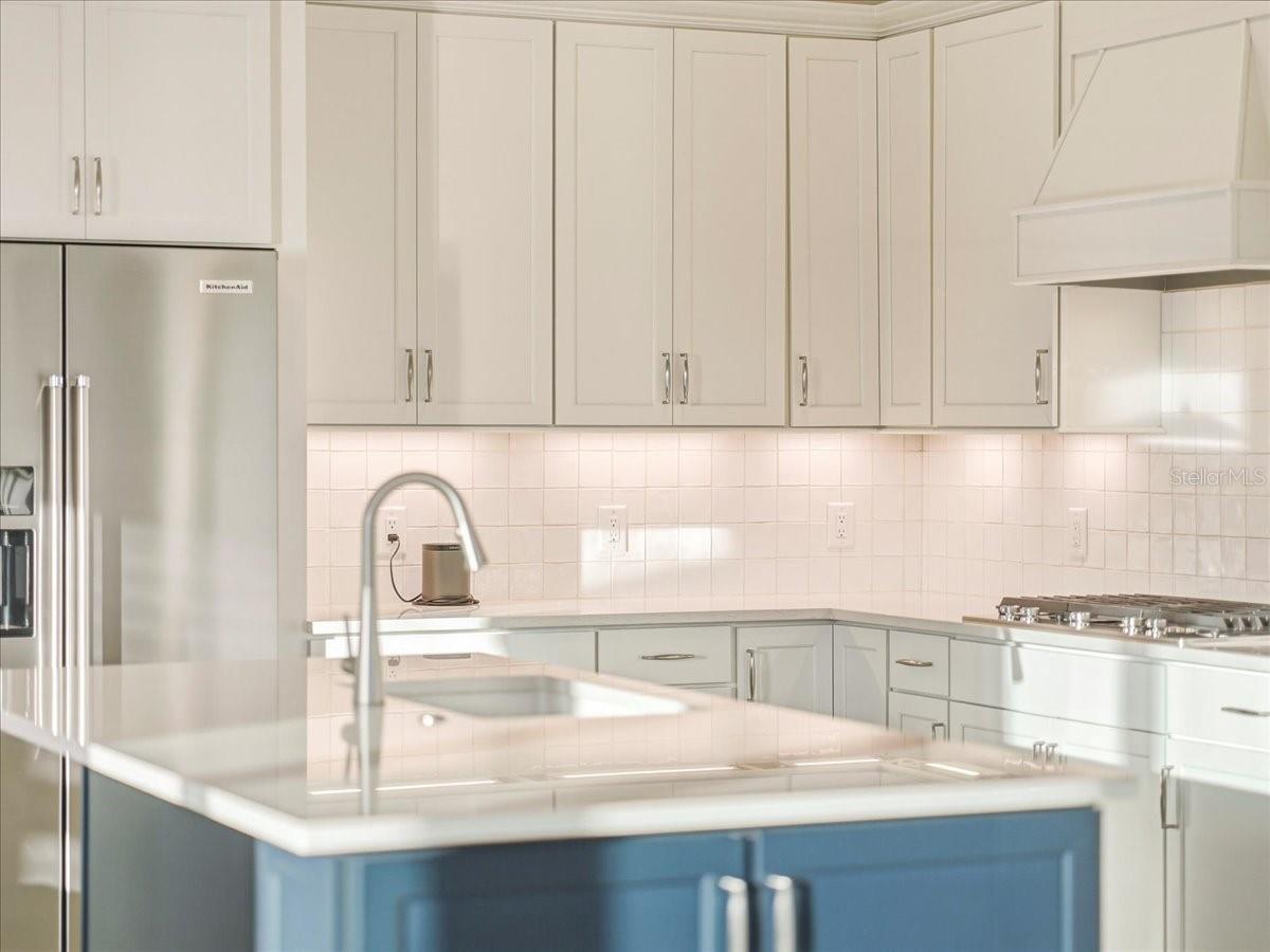 Image 14 of 59 For 6013 Silver Grass Court