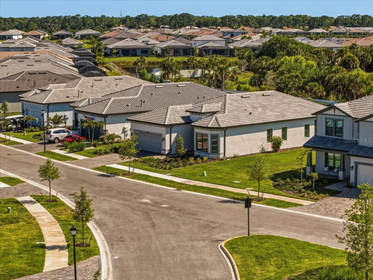 Image 40 of 59 For 6013 Silver Grass Court