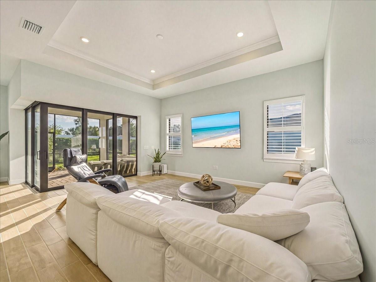 Image 8 of 59 For 6013 Silver Grass Court