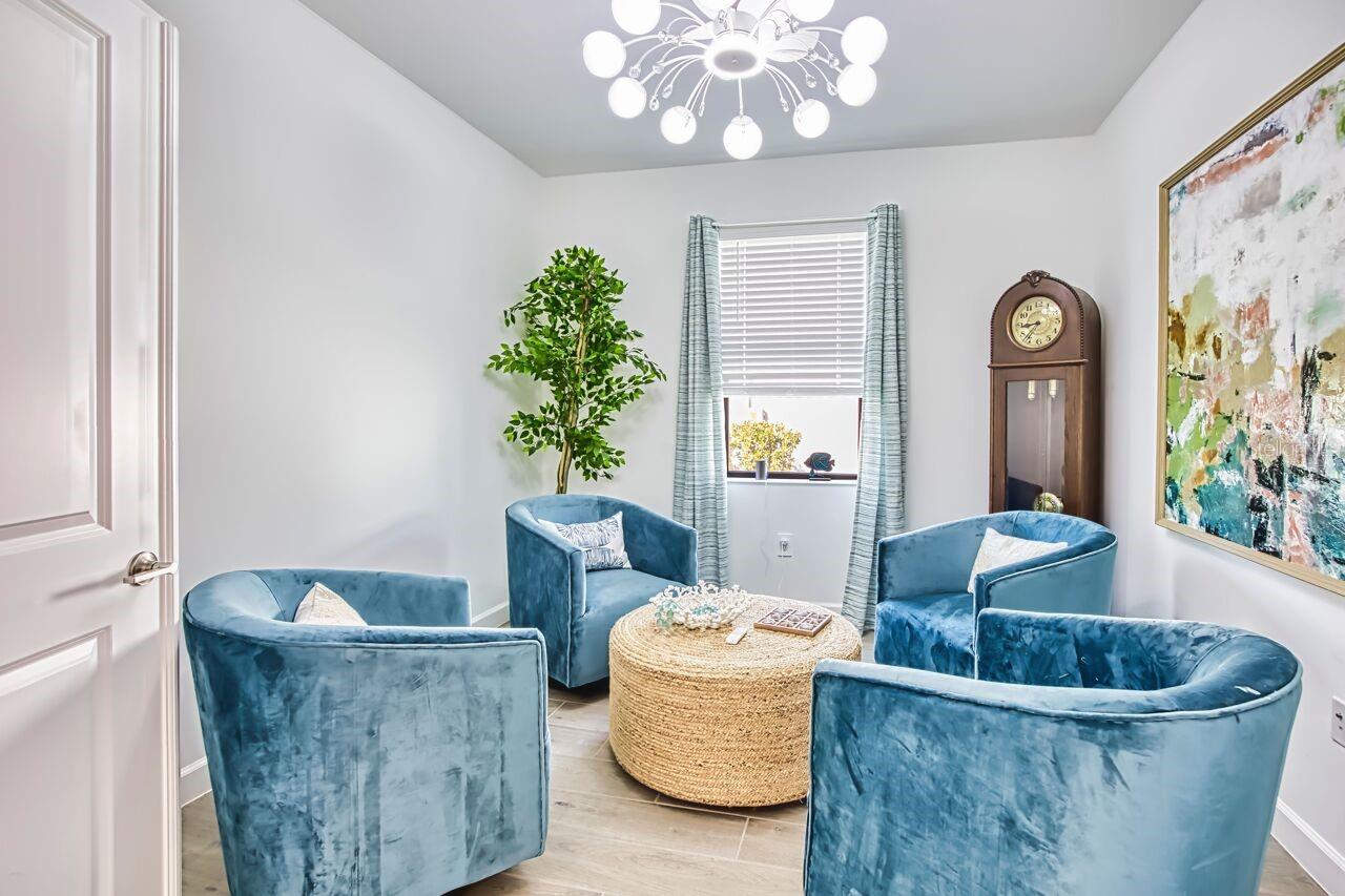 Image 10 of 49 For 10903 Timber Creek Drive