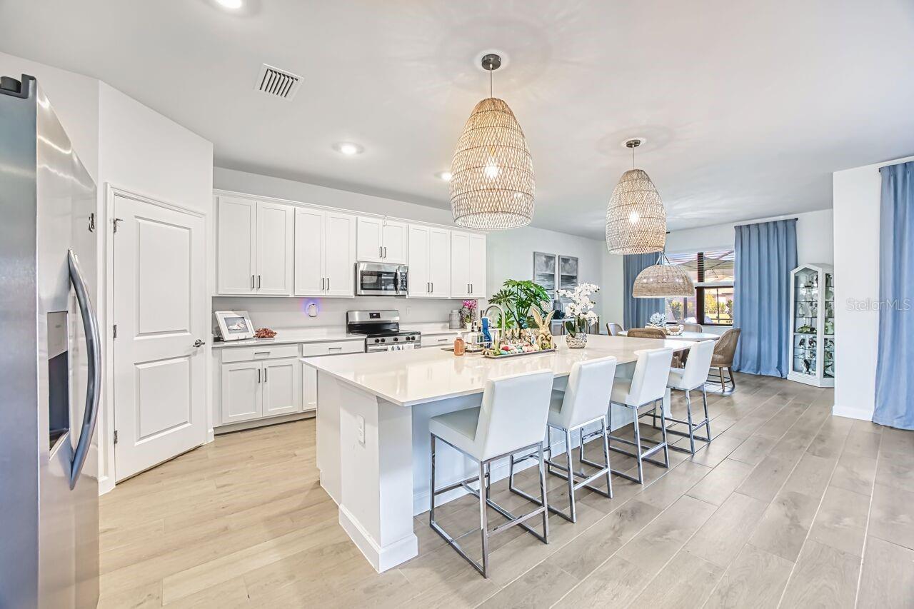 Image 15 of 49 For 10903 Timber Creek Drive