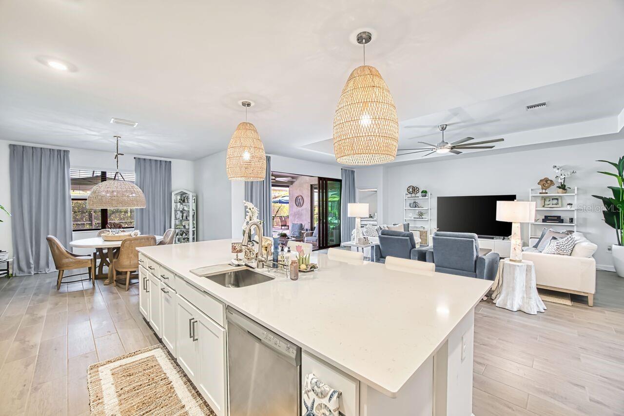 Image 17 of 49 For 10903 Timber Creek Drive