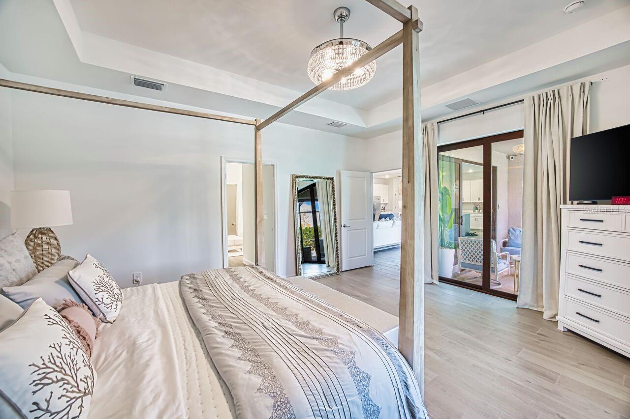 Image 28 of 49 For 10903 Timber Creek Drive