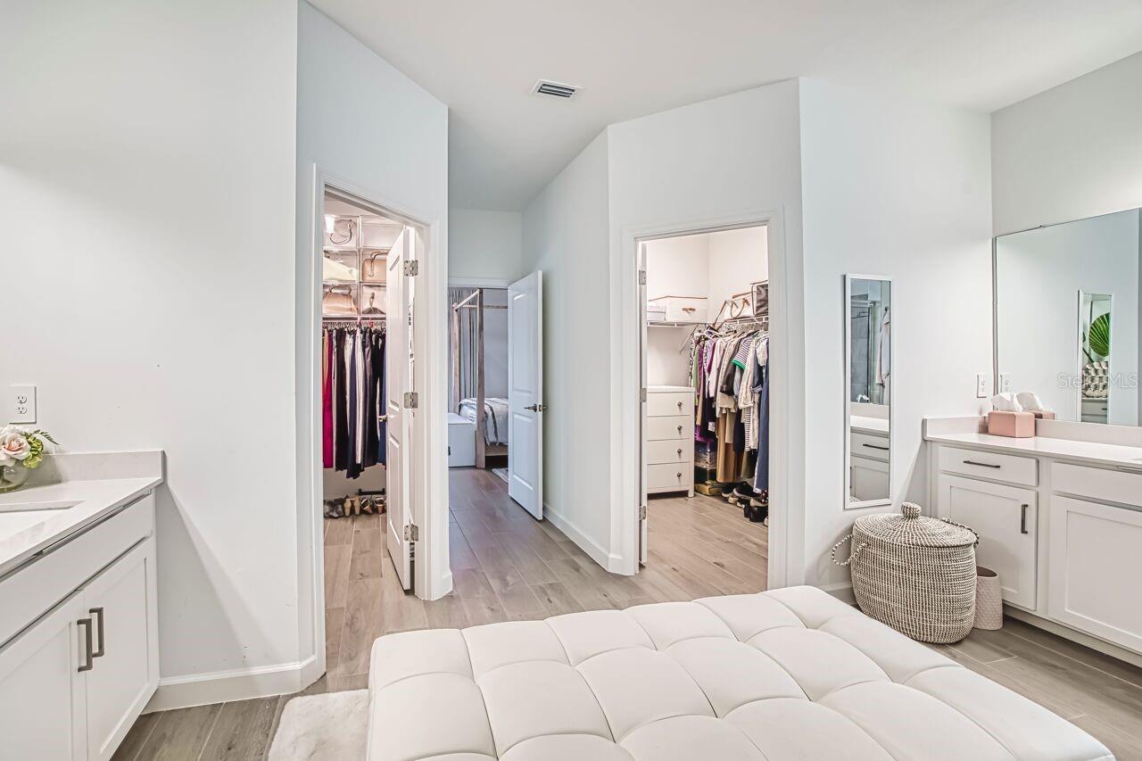 Image 31 of 49 For 10903 Timber Creek Drive