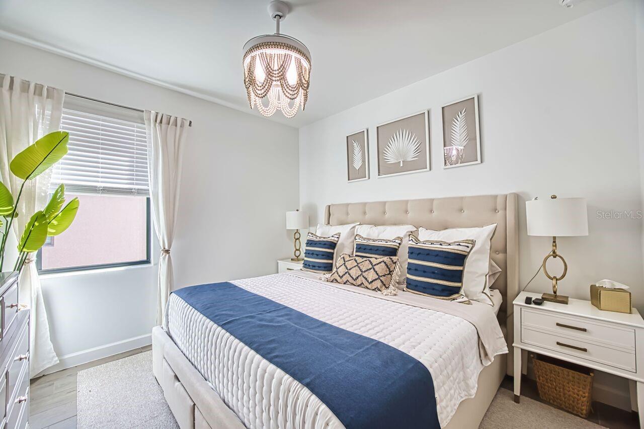 Image 39 of 49 For 10903 Timber Creek Drive