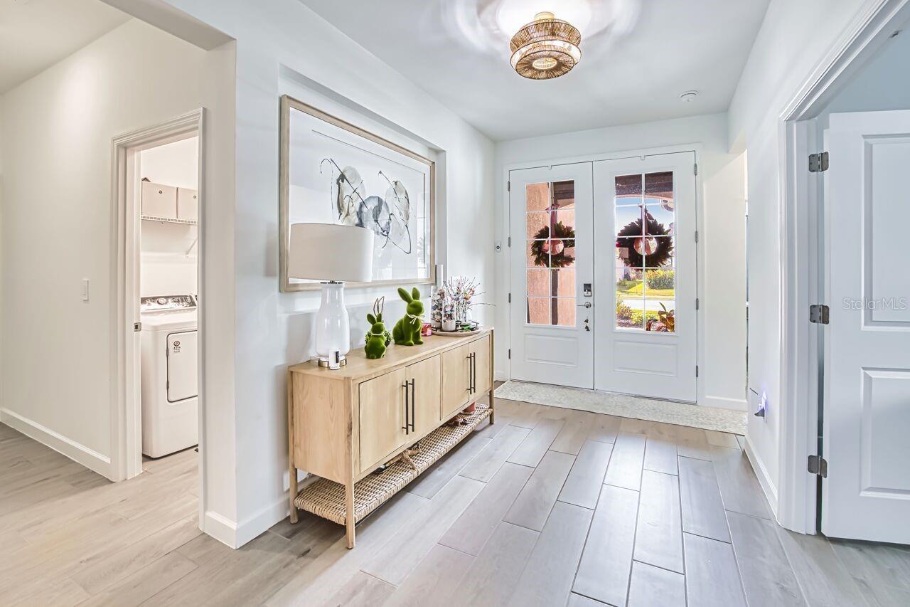 Image 9 of 49 For 10903 Timber Creek Drive