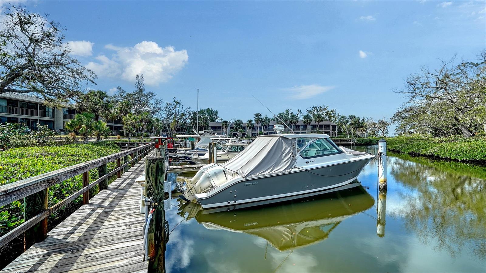 Image 30 of 65 For 1601 Pelican Point Drive Ha212