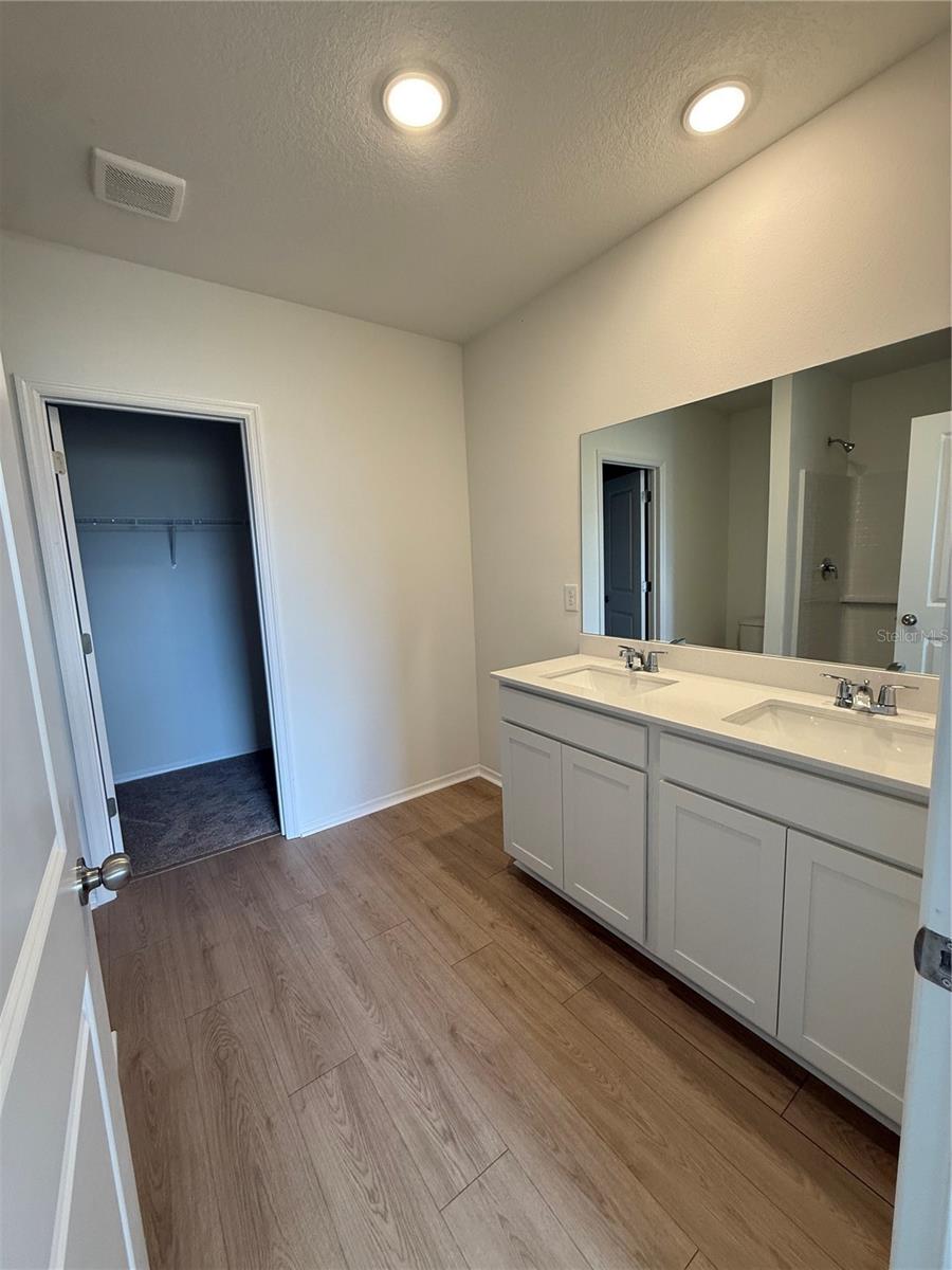 Image 5 of 9 For 13221 Sassafras Trail