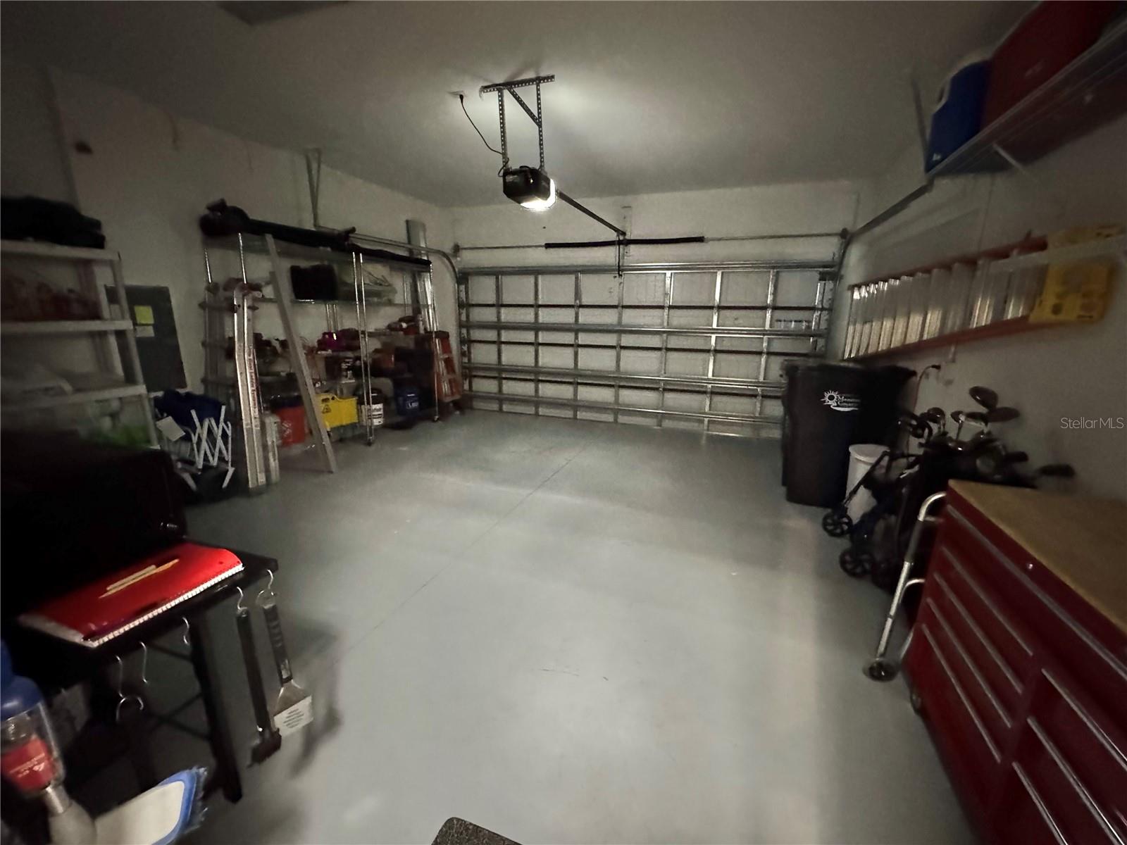 Image 30 of 55 For 12842 Lily Quartz Loop