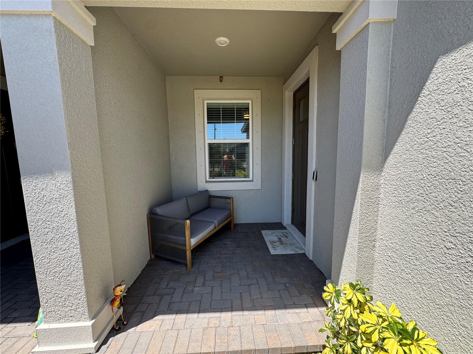 Image 4 of 55 For 12842 Lily Quartz Loop