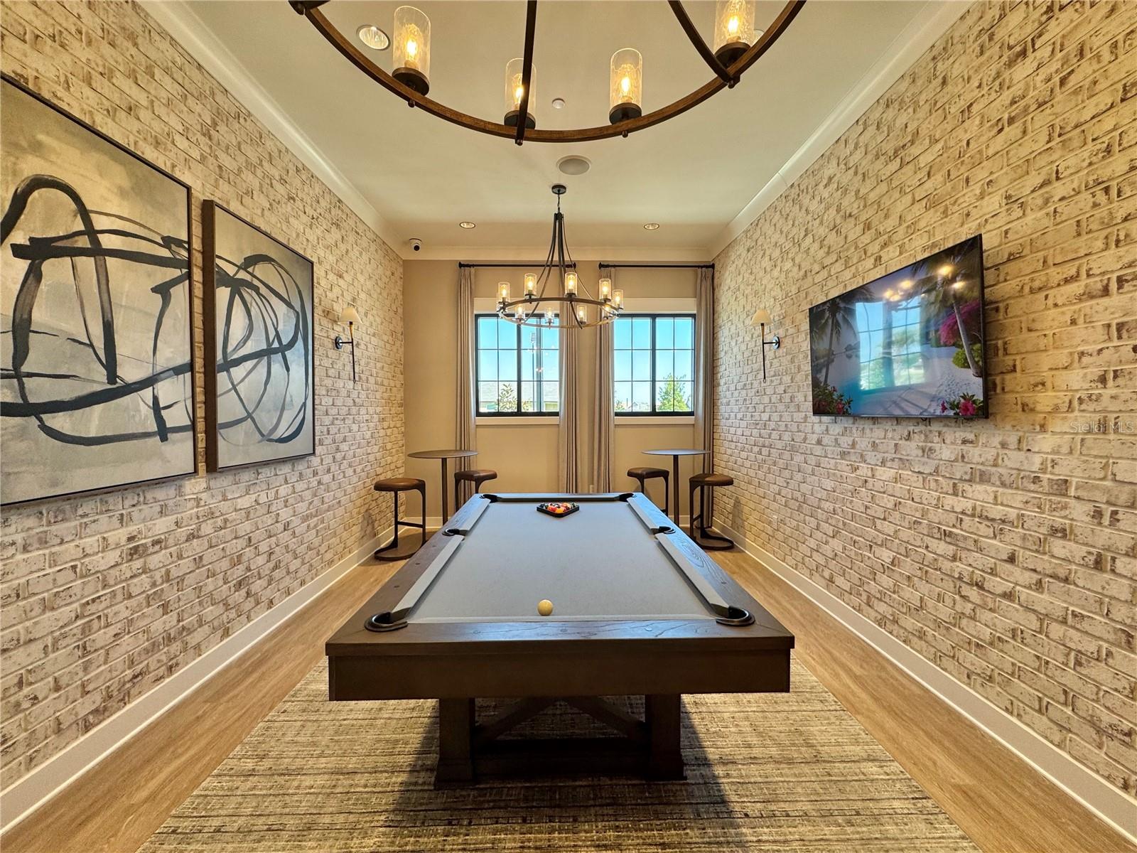 Image 46 of 55 For 12842 Lily Quartz Loop