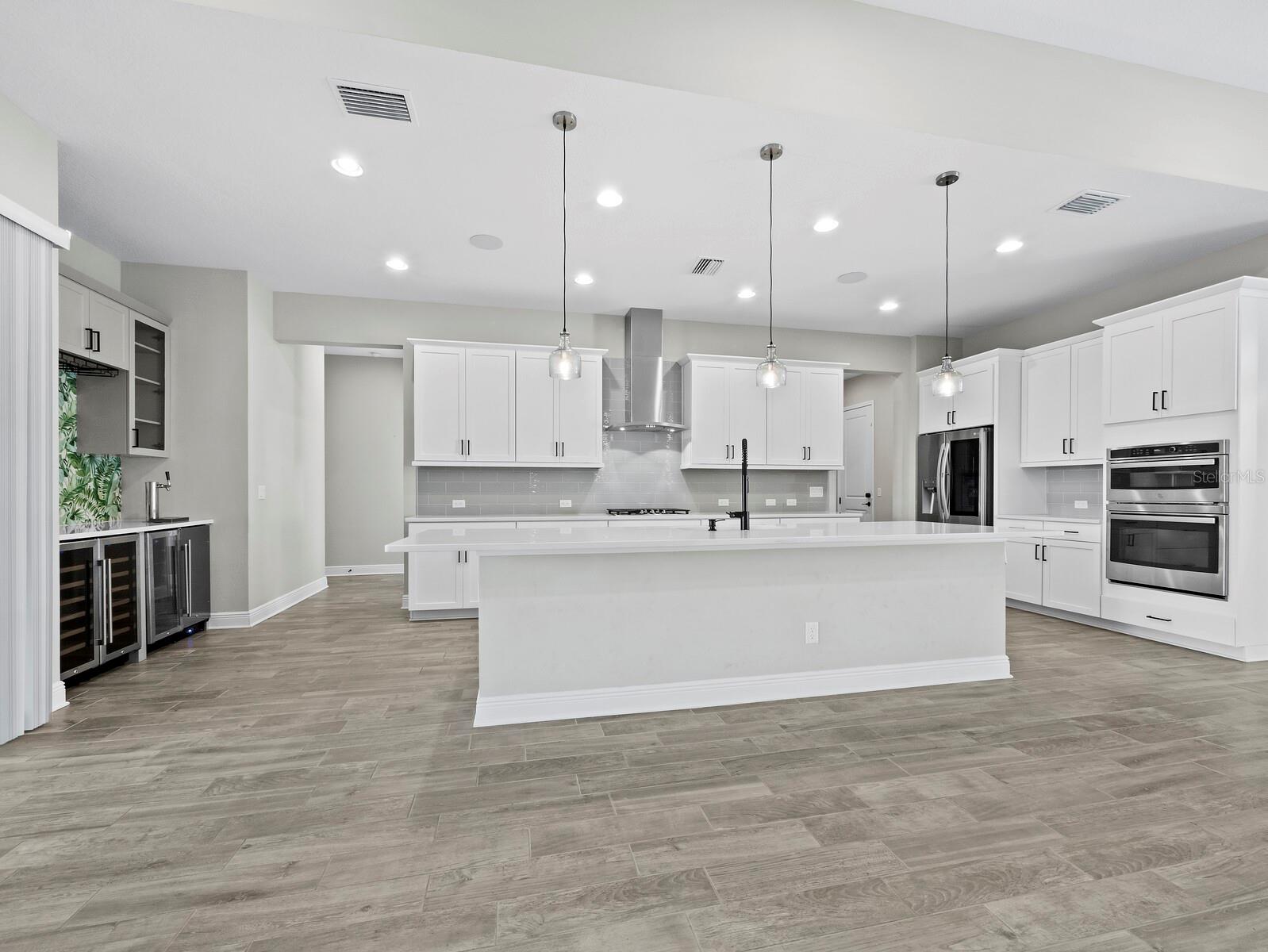 Image 20 of 55 For 6129 Lungo Lago Drive