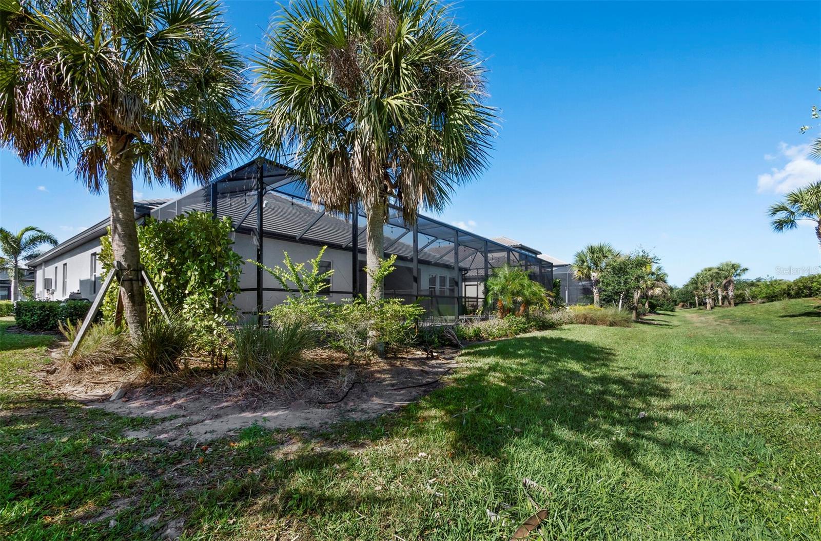 Image 43 of 55 For 6129 Lungo Lago Drive