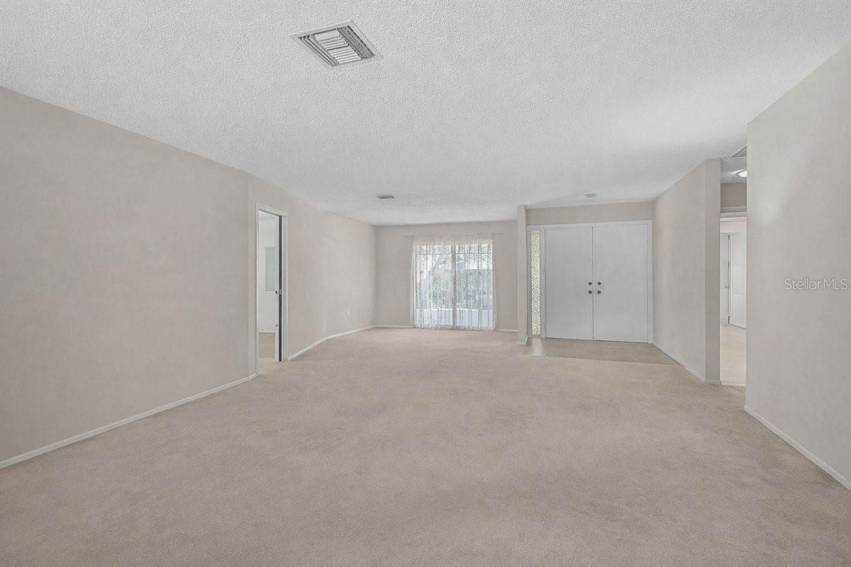 Image 13 of 64 For 3842 Torrey Pines Way