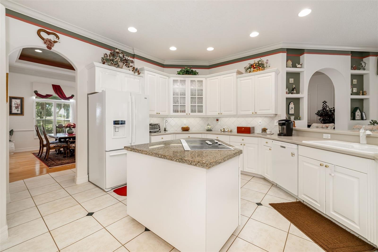 Image 15 of 51 For 2660 Dick Wilson Drive