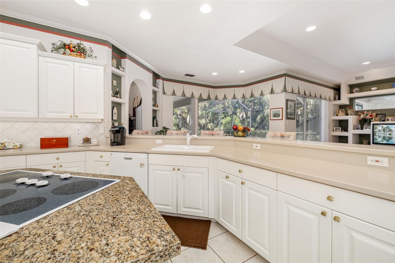 Image 16 of 51 For 2660 Dick Wilson Drive