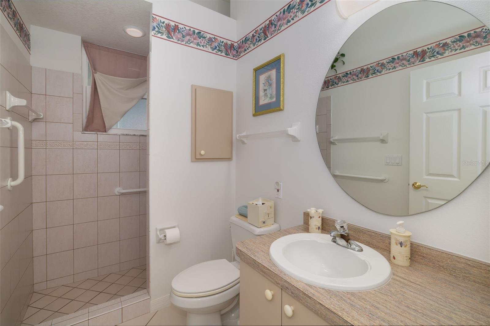 Image 28 of 51 For 2660 Dick Wilson Drive