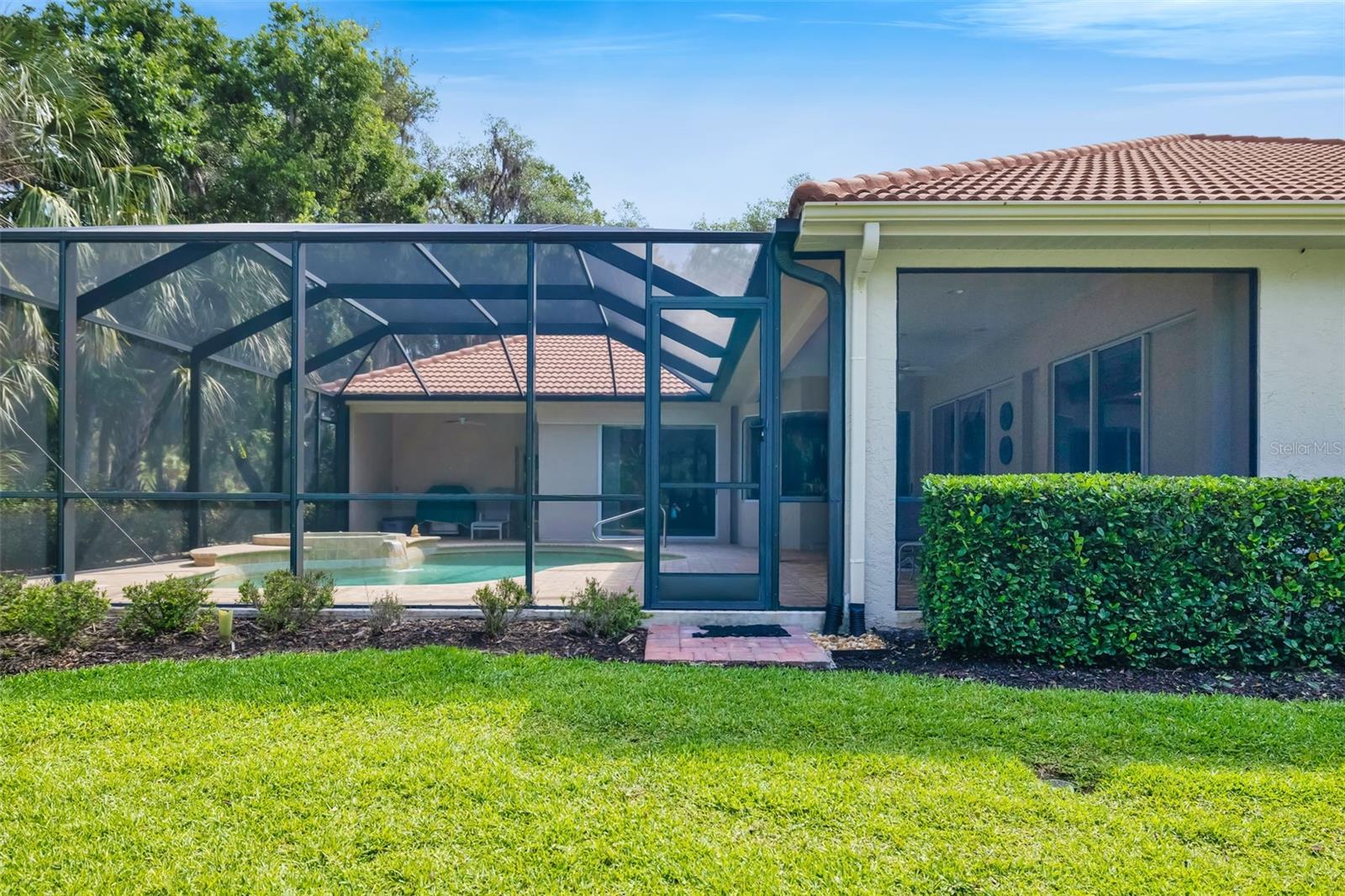 Image 33 of 51 For 2660 Dick Wilson Drive