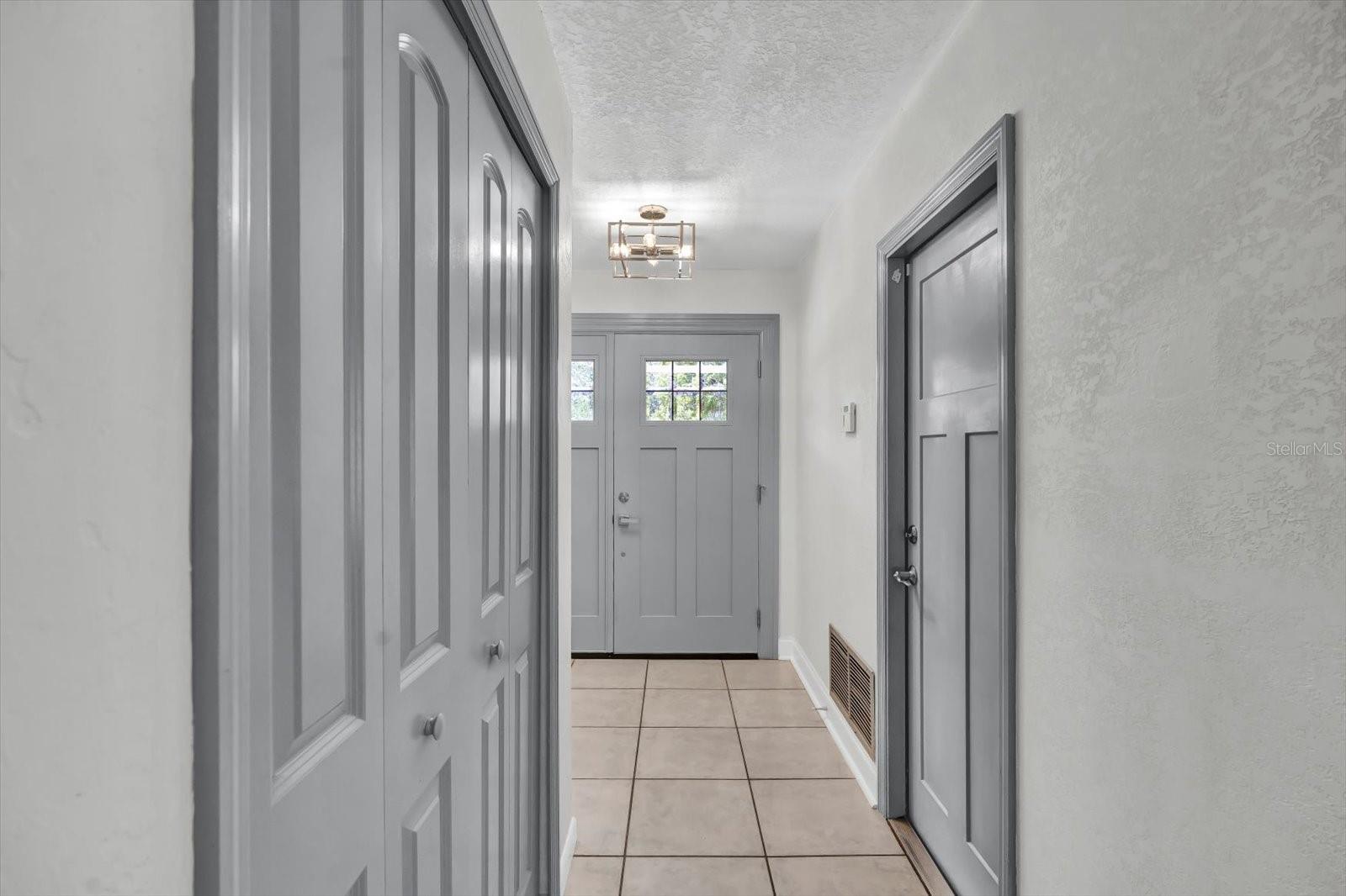 Image 33 of 46 For 245 Country Circle Drive E