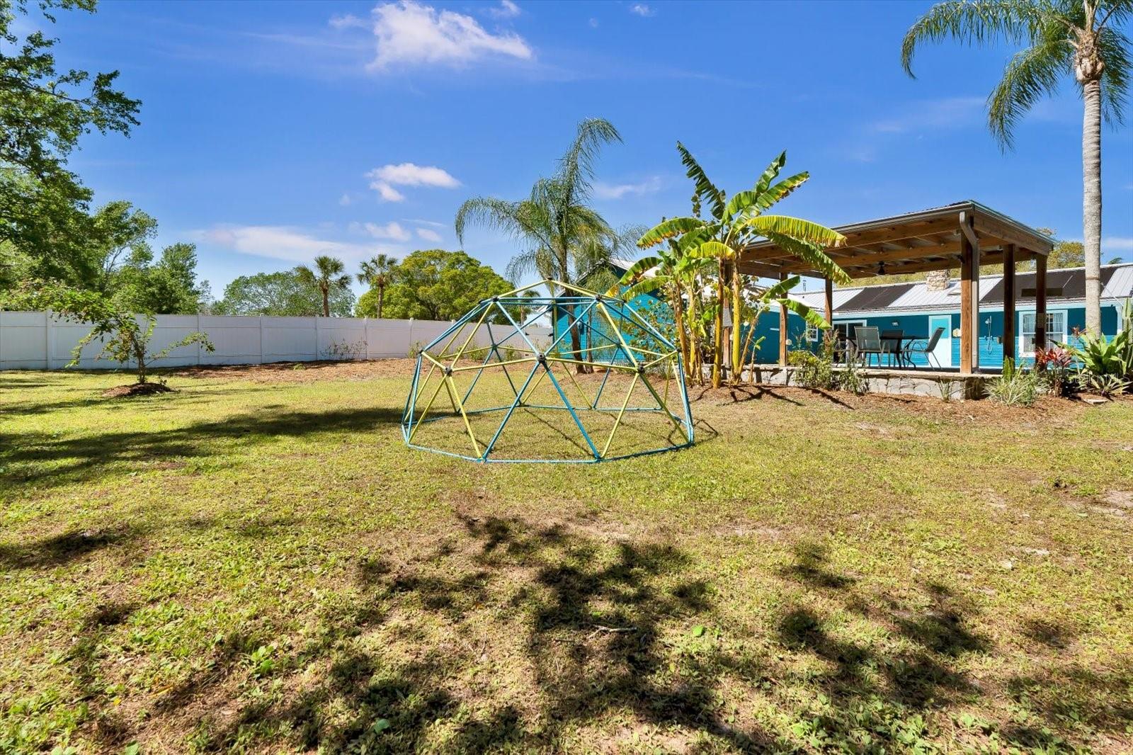 Image 40 of 46 For 245 Country Circle Drive E