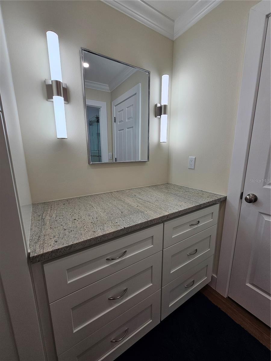 Image 9 of 19 For 51 Mac Ewen Drive 14