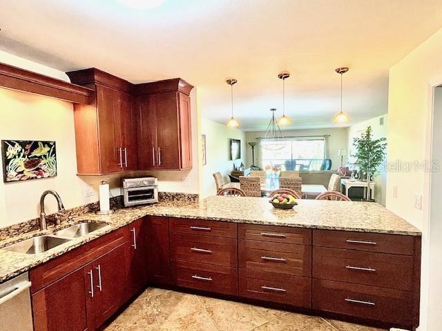 Image 7 of 23 For 5757 Gulf Of Mexico Drive 202