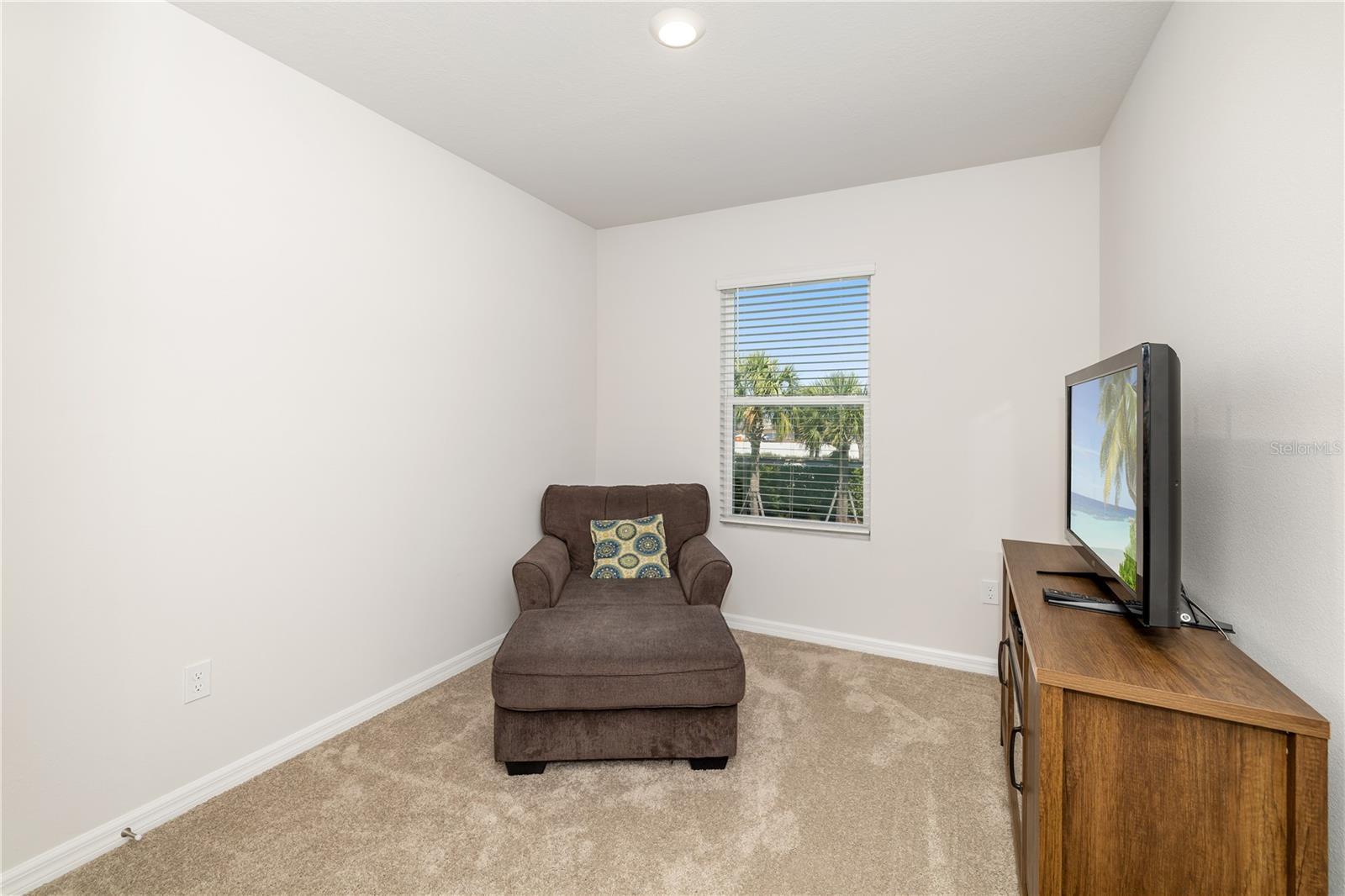 Image 32 of 73 For 17485 Haysack Terrace