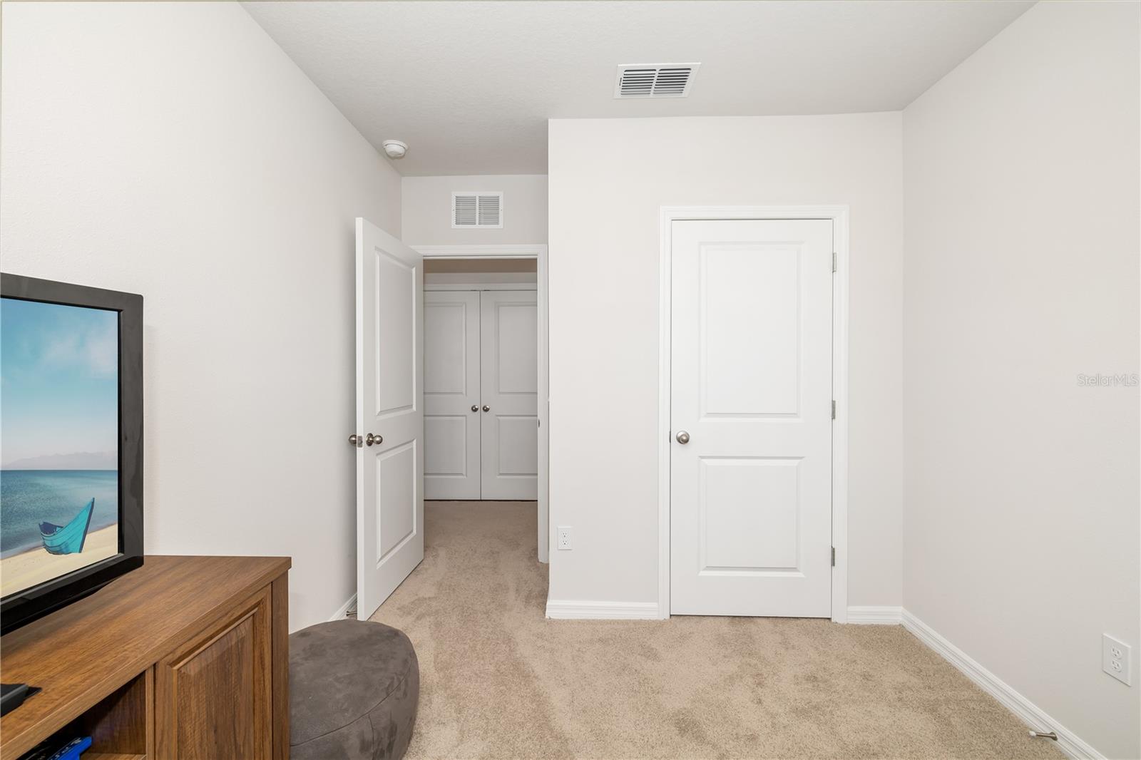 Image 33 of 73 For 17485 Haysack Terrace