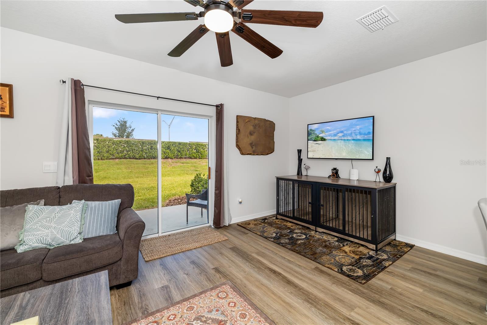 Image 36 of 73 For 17485 Haysack Terrace