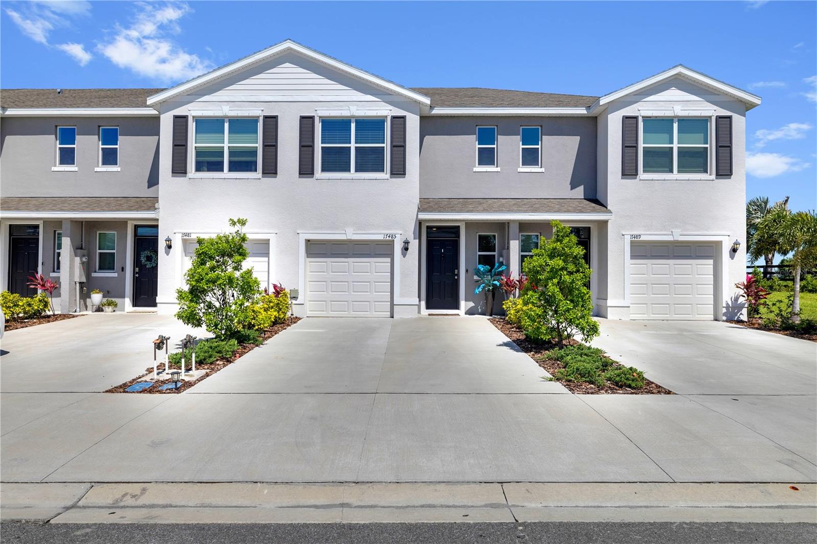 Image 40 of 73 For 17485 Haysack Terrace