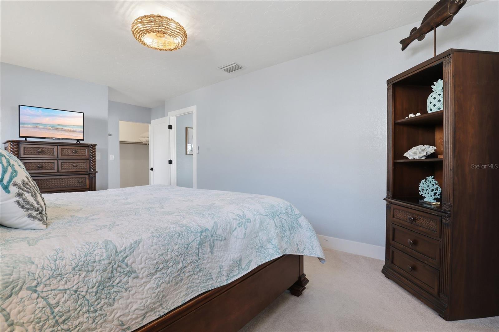 Image 21 of 50 For 414 Spring Lake Boulevard Nw