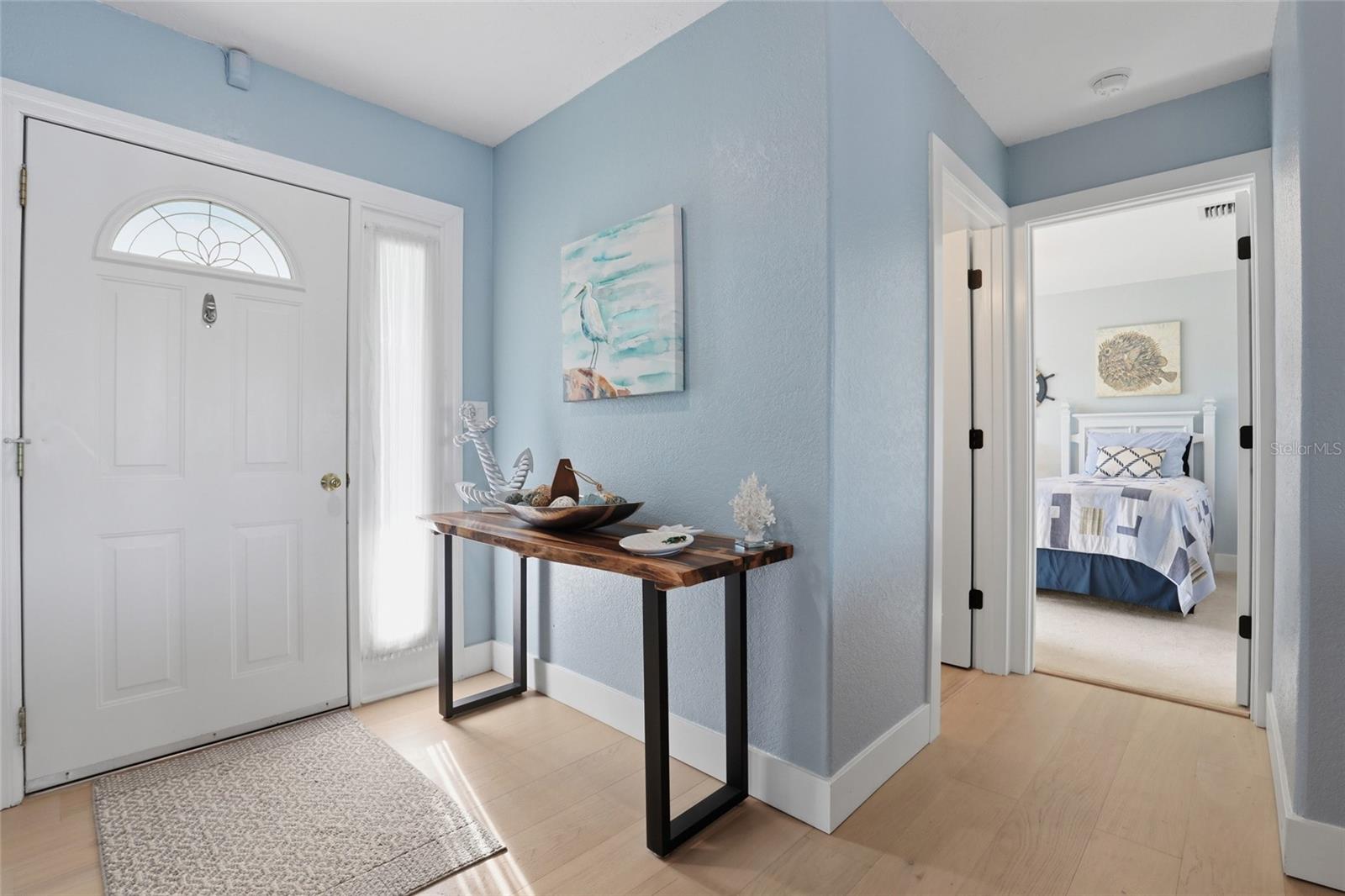 Image 5 of 50 For 414 Spring Lake Boulevard Nw