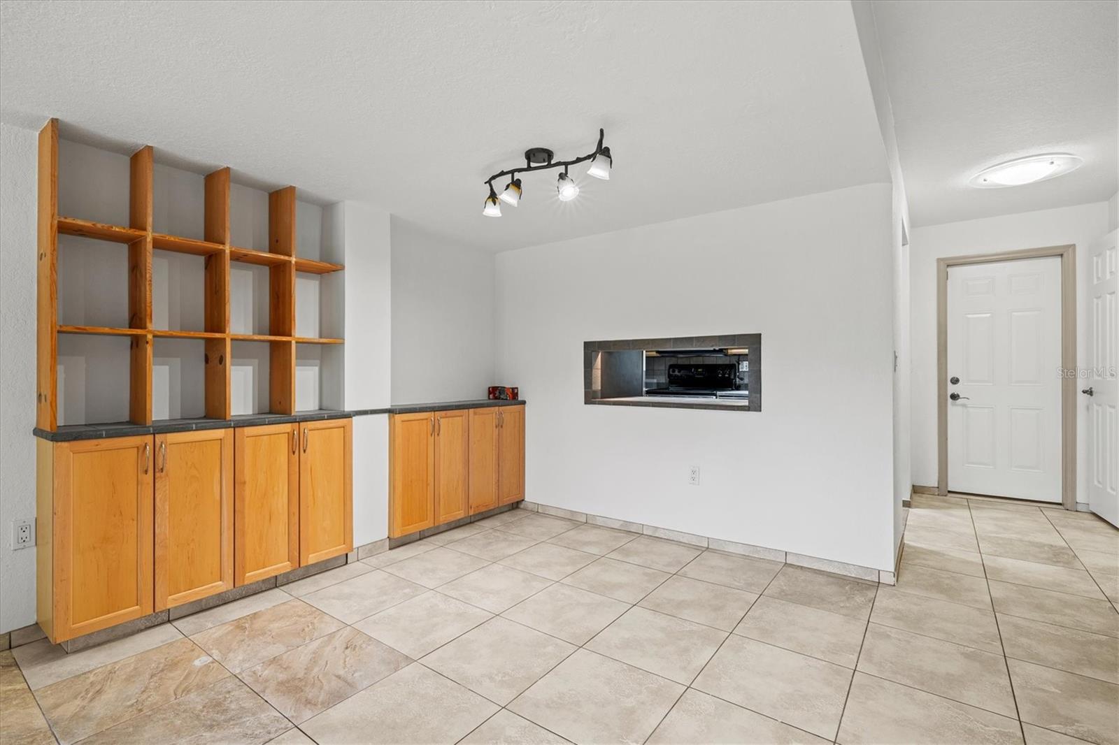 Image 11 of 69 For 3202 Ramblewood Drive N