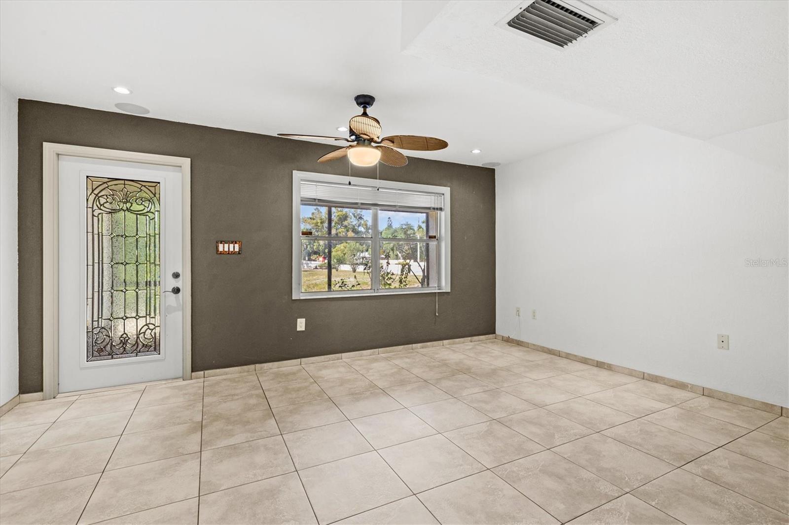 Image 14 of 69 For 3202 Ramblewood Drive N