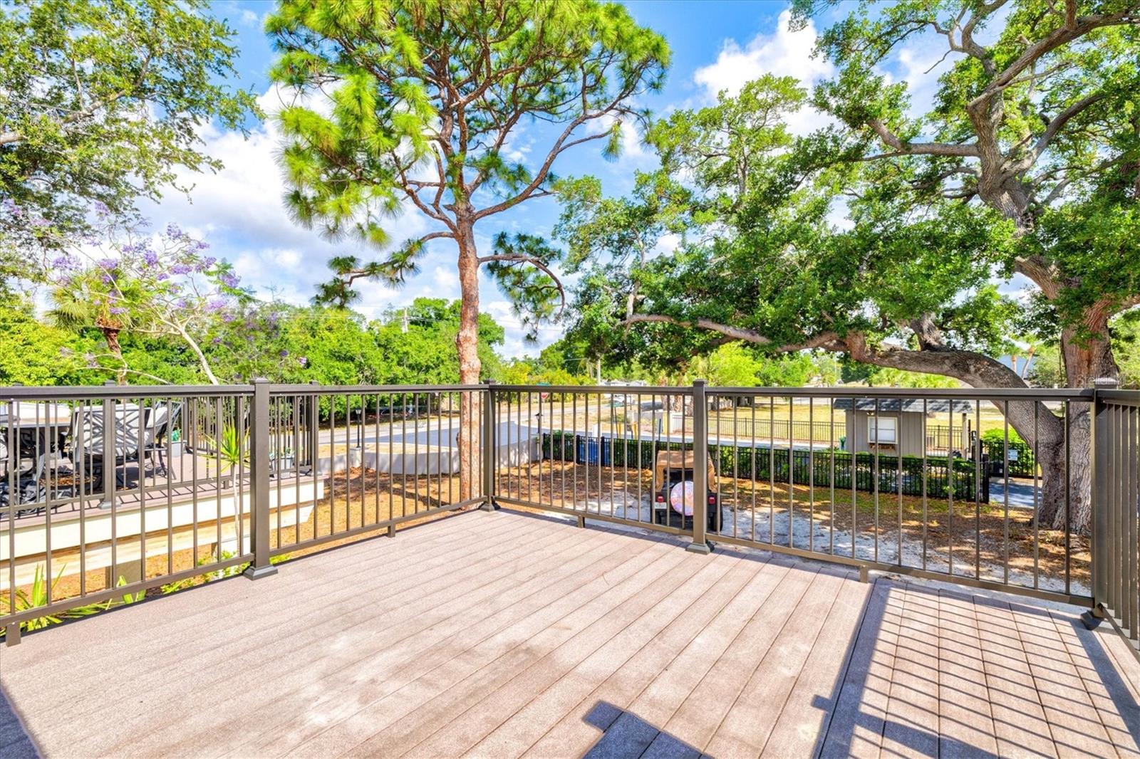 Image 28 of 69 For 3202 Ramblewood Drive N